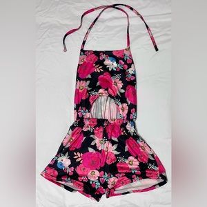 Girls fashion cutout back romper